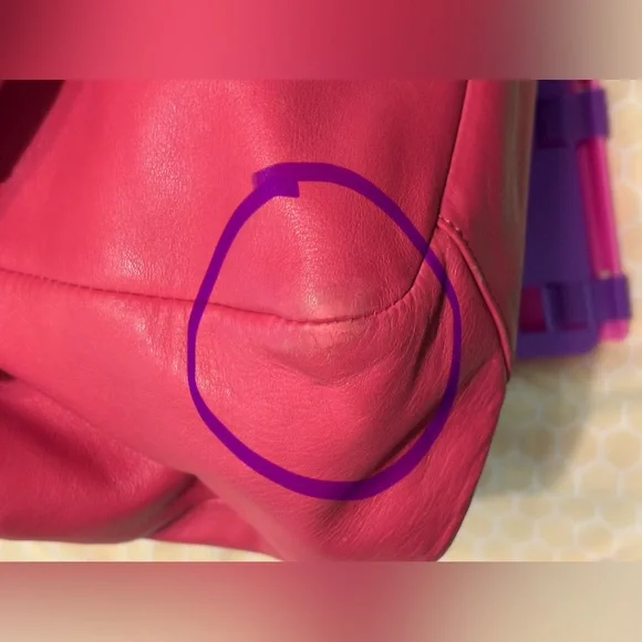 Coach Medium Leather Shoulder Bag. Pink/bright coral - Picture 14 of 16